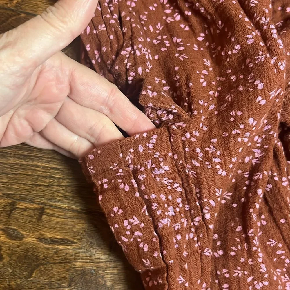 babyGap Crinkle Gauze Cargo Outfit Set, Smoked Paprika, size 18-24 months